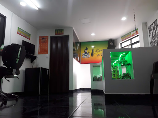 Foto del negocio en Google Maps · olimpica stereo 102.7