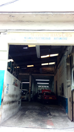 Foto del negocio en Google Maps · Auto Servicio Riascos