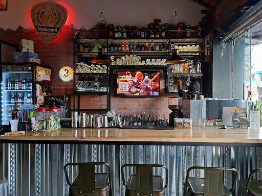Foto del negocio en Google Maps · Unplugged Cafe