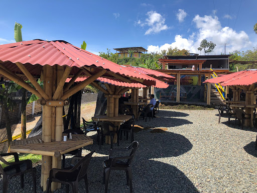 Foto del negocio en Google Maps · La Colina Restaurante Parrilla